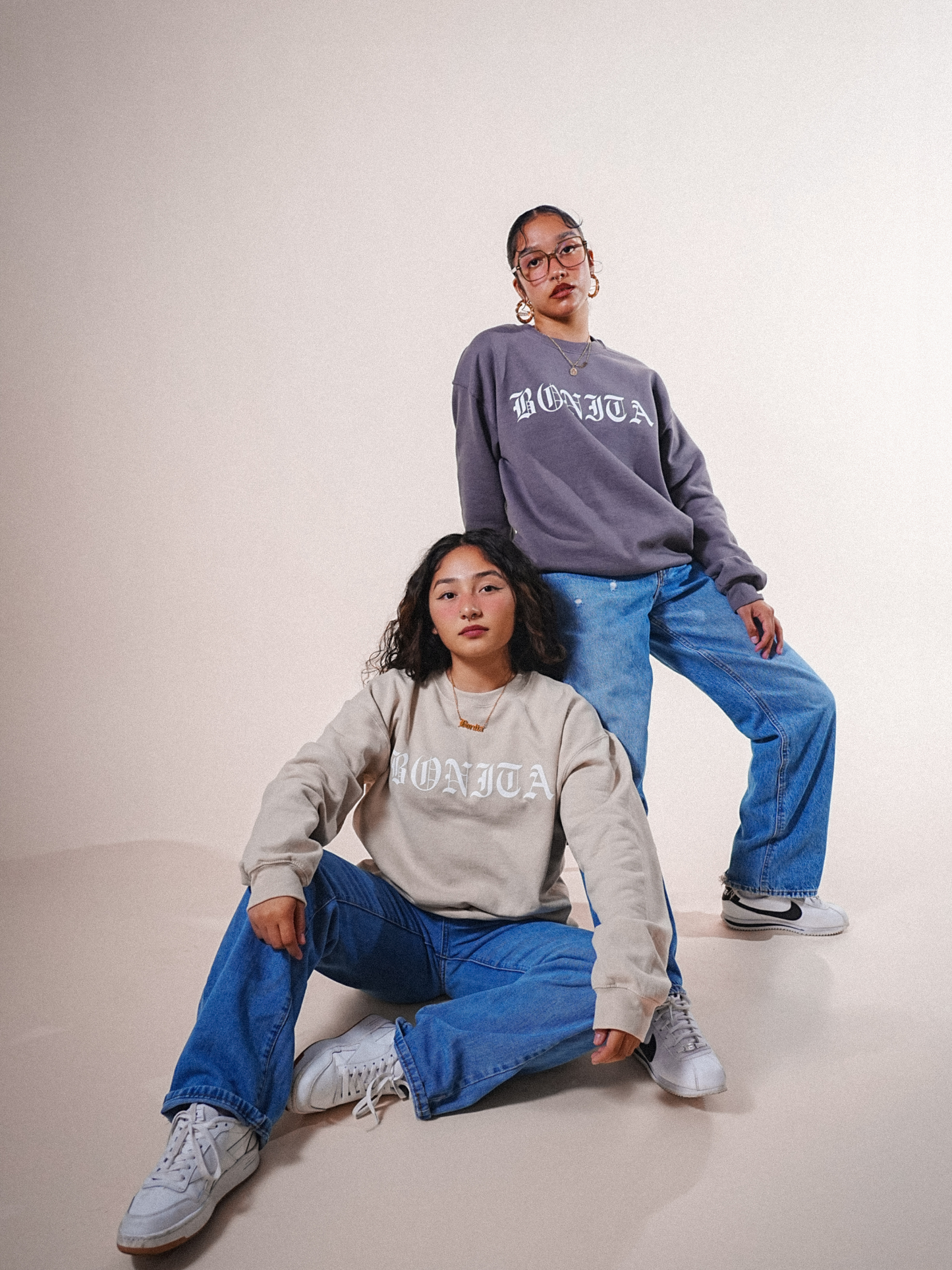 GREY BONITA ESSENTIAL CREWNECK