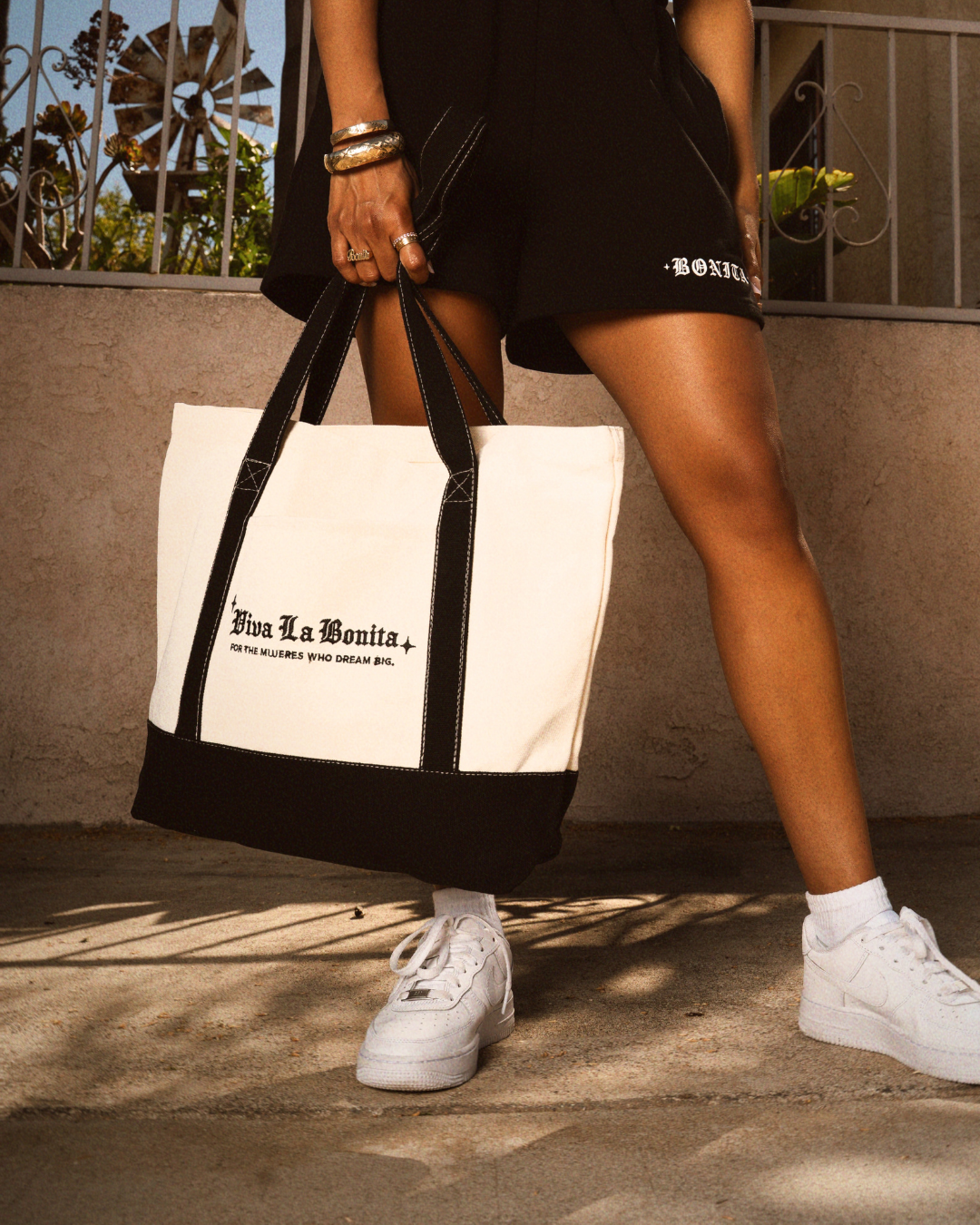 VLB LARGE CANVAS TOTE BAG