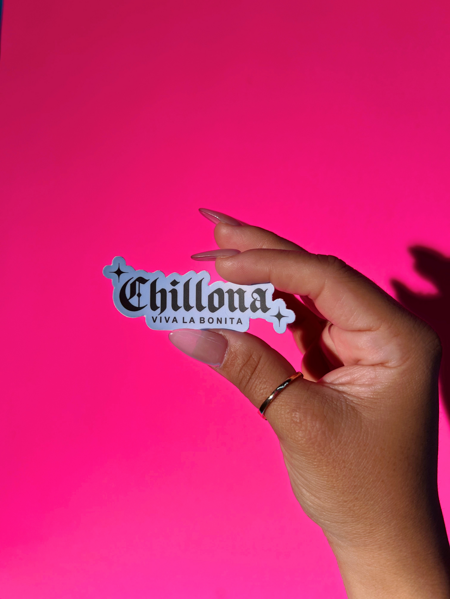 BLUE CHILLONA STICKER