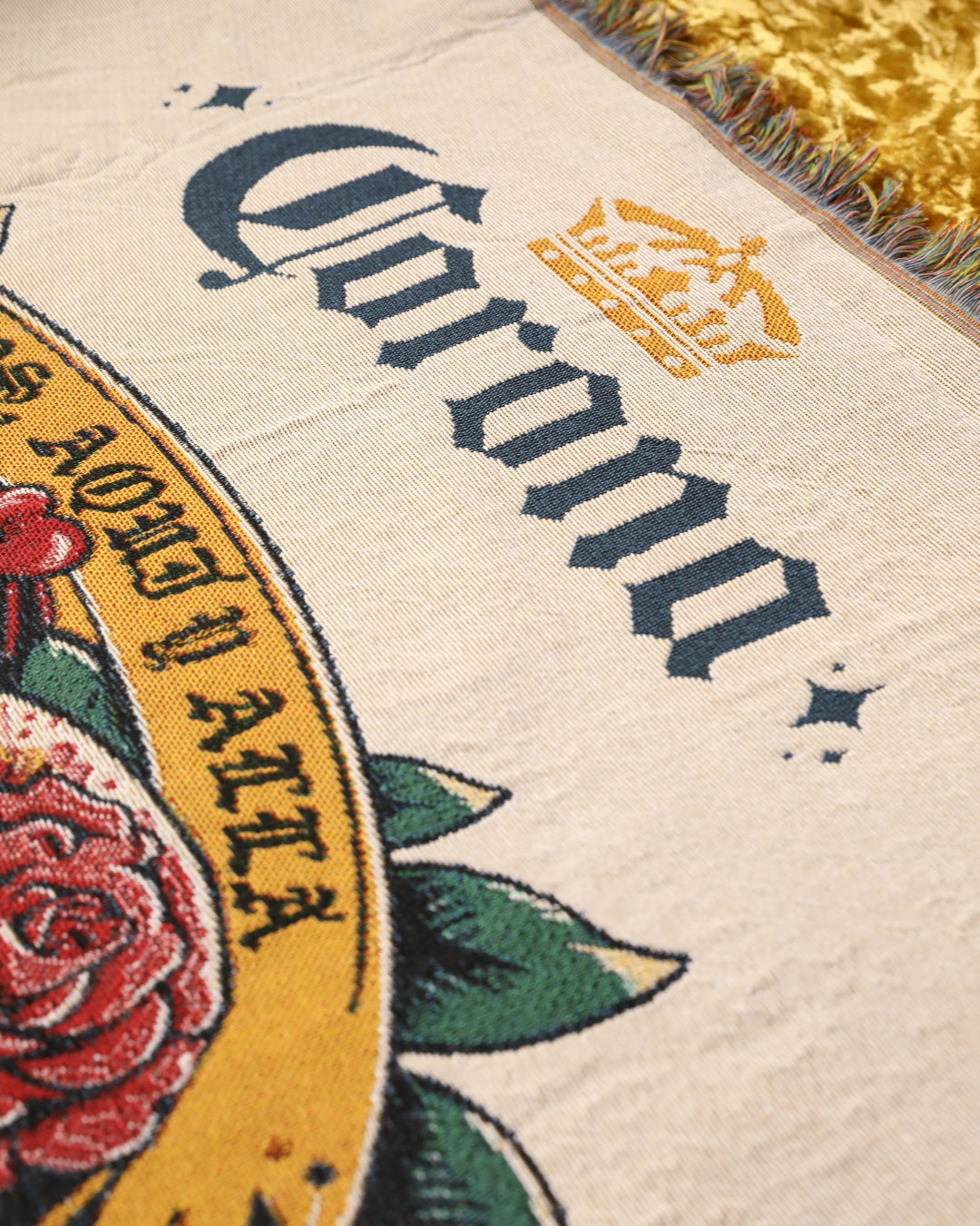 CORONA X VIVA LA BONITA JUNTOS AQUI Y ALLA WOVEN BLANKET