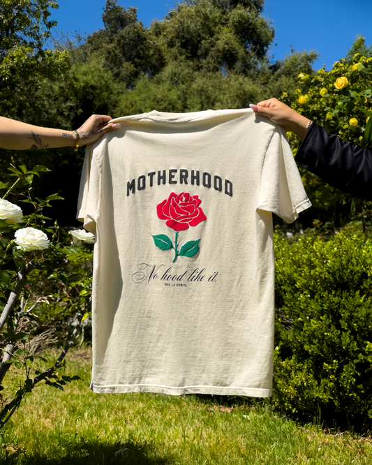 NO HOOD LIKE MOTHERHOOD T-SHIRT