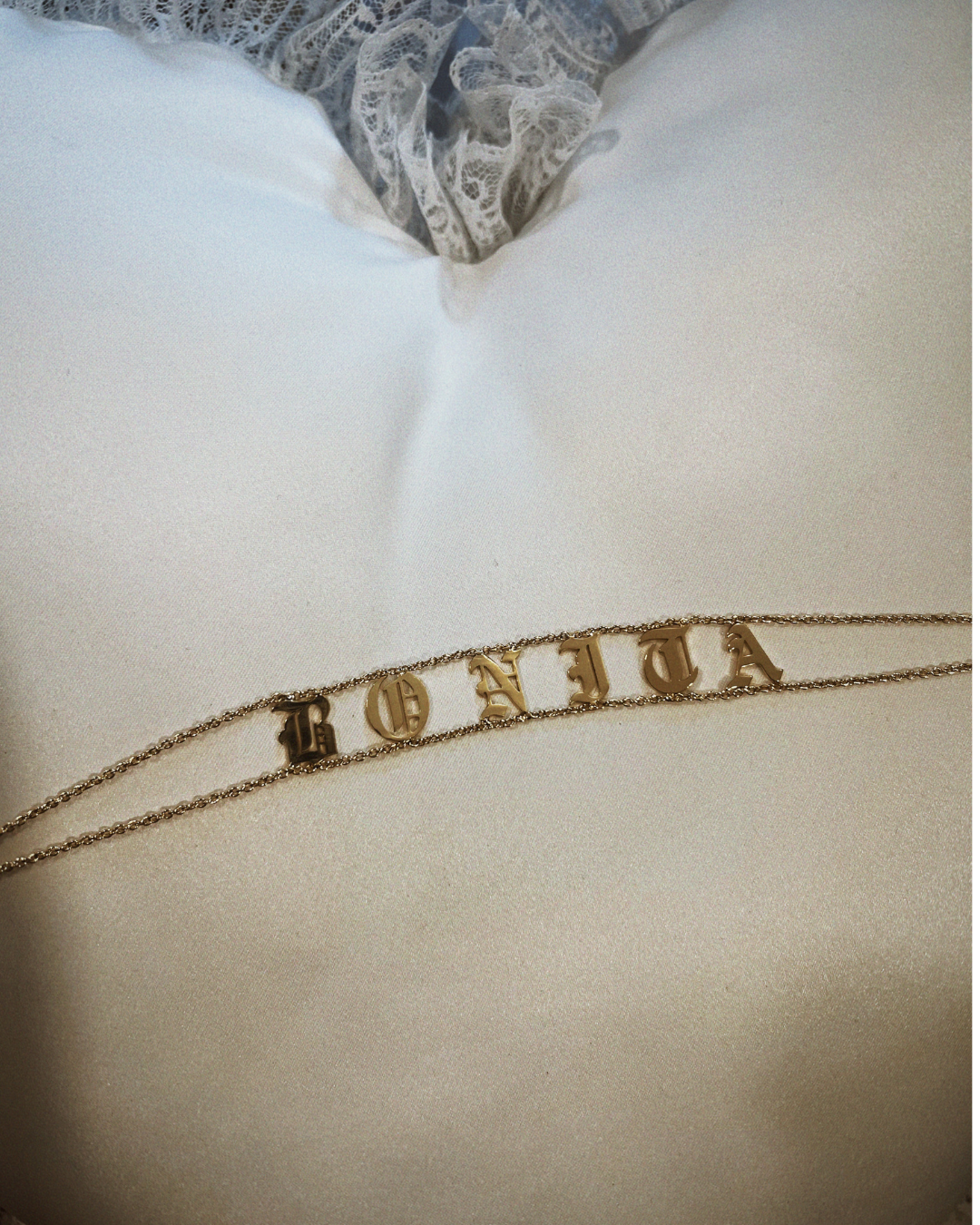 BONITA CHOKER CHAIN NECKLACE SAMPLE