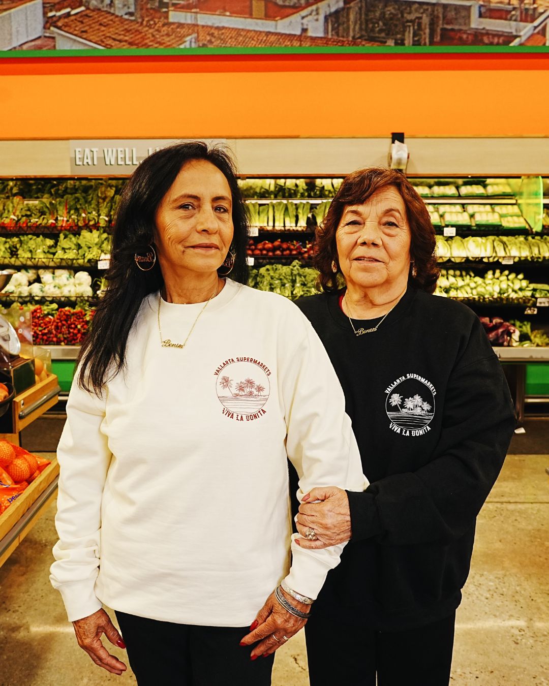 VALLARTA SUPERMARKETS X VIVA LA BONITA CREAM CREWNECK SWEATSHIRT