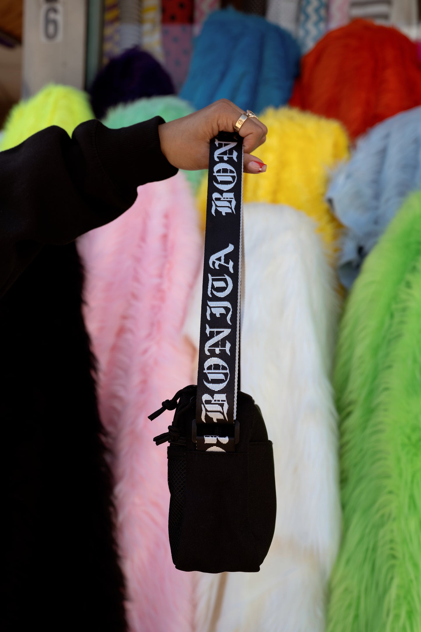 BONITA BLACK CROSSBODY BAG