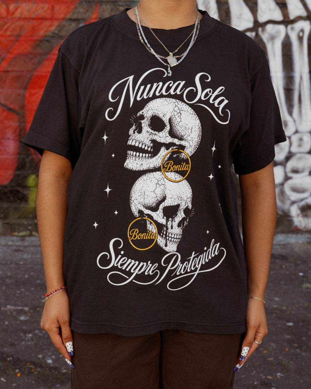NUNCA SOLA T-SHIRT