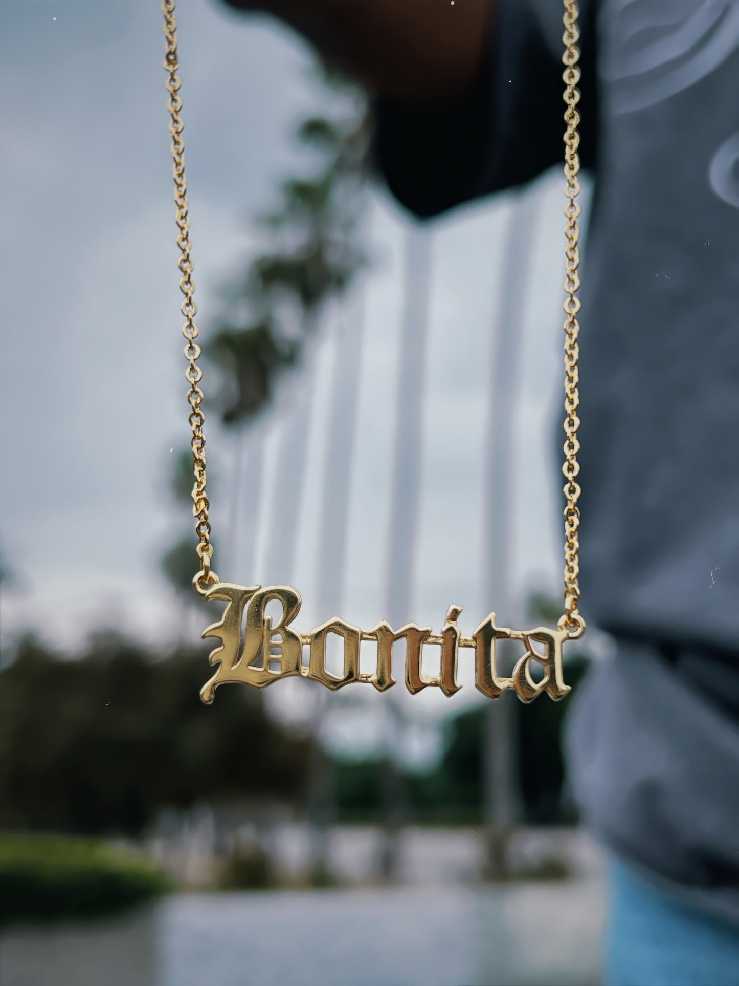 BONITA GOLD NECKLACE